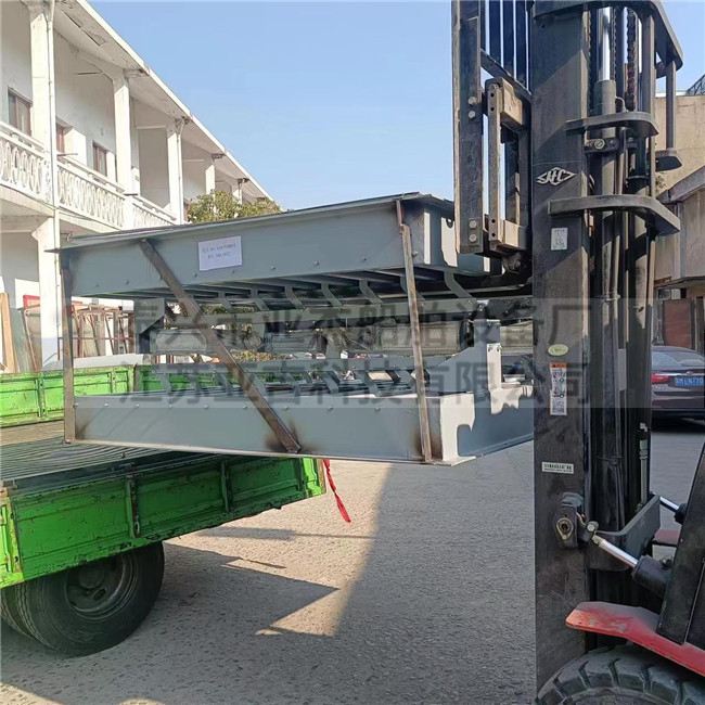 2023.1.11船用氣動(dòng)百葉窗春節(jié)前再發(fā)兩批