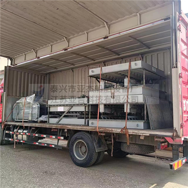 2023.2.14船用氣動百葉窗發(fā)貨